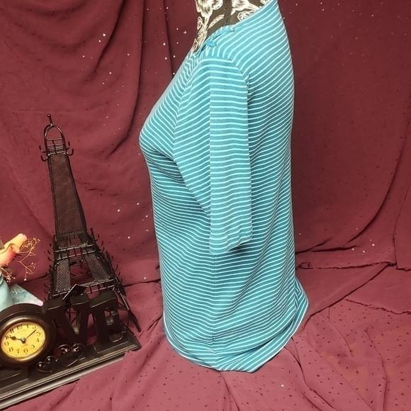 Croft and Barrow Striped Top - Picture 2 of 5